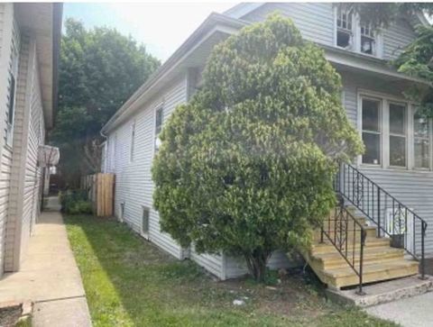 Tiny photo for 5417 S Sacramento Avenue, Chicago, IL 60632 (MLS # 12524549)