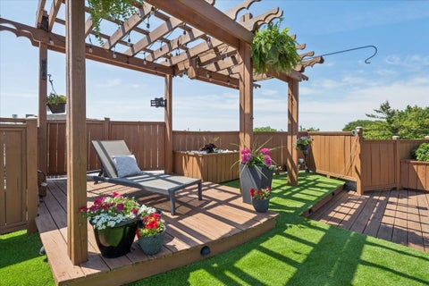 Tiny photo for 2520 N Southport Avenue #3N, Chicago, IL 60614 (MLS # 12668866)