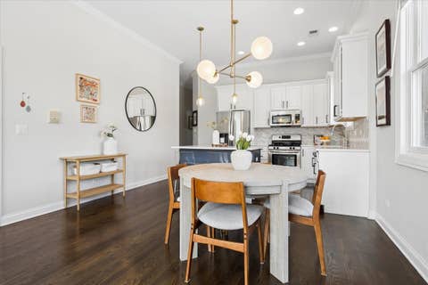 Tiny photo for 2520 N Southport Avenue #3N, Chicago, IL 60614 (MLS # 12668866)