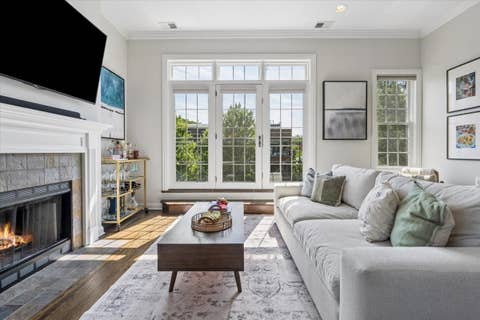 Tiny photo for 2520 N Southport Avenue #3N, Chicago, IL 60614 (MLS # 12668866)