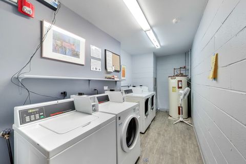 Tiny photo for 7908 W North Avenue #201C, Elmwood Park, IL 60707 (MLS # 12604901)