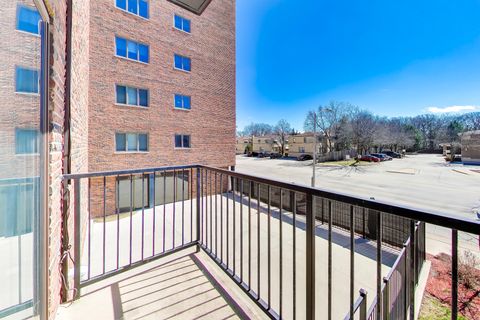 Tiny photo for 7908 W North Avenue #201C, Elmwood Park, IL 60707 (MLS # 12604901)