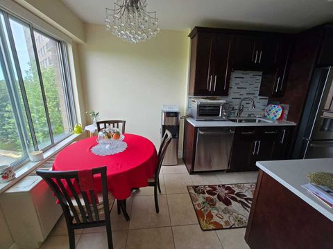 Tiny photo for 7033 N Kedzie Avenue #606, Chicago, IL 60645 (MLS # 12400461)