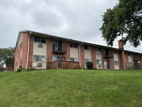 Tiny photo for 690 Marilyn Avenue #206, Glendale Heights, IL 60139 (MLS # 12722167)