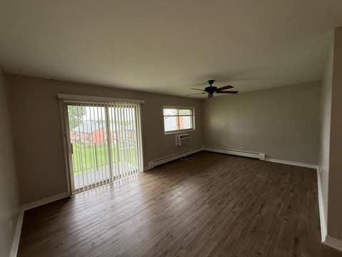 Tiny photo for 690 Marilyn Avenue #206, Glendale Heights, IL 60139 (MLS # 12722167)