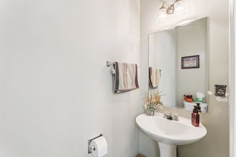 Tiny photo for 4811 Princeton Lane, Lake In The Hills, IL 60156 (MLS # 12501365)