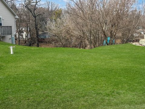 10 S Maple Avenue Fox Lake IL 60020