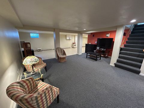 Tiny photo for 125 N Oak Leaf Drive, Addison, IL 60101 (MLS # 12647775)