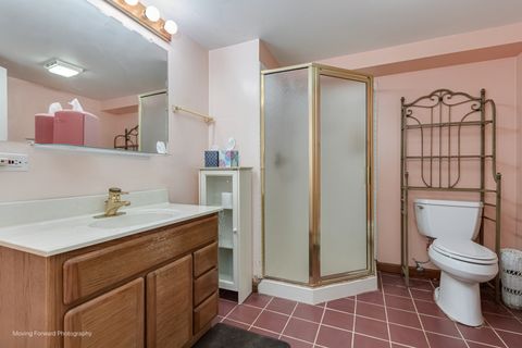 Tiny photo for 125 N Oak Leaf Drive, Addison, IL 60101 (MLS # 12647775)