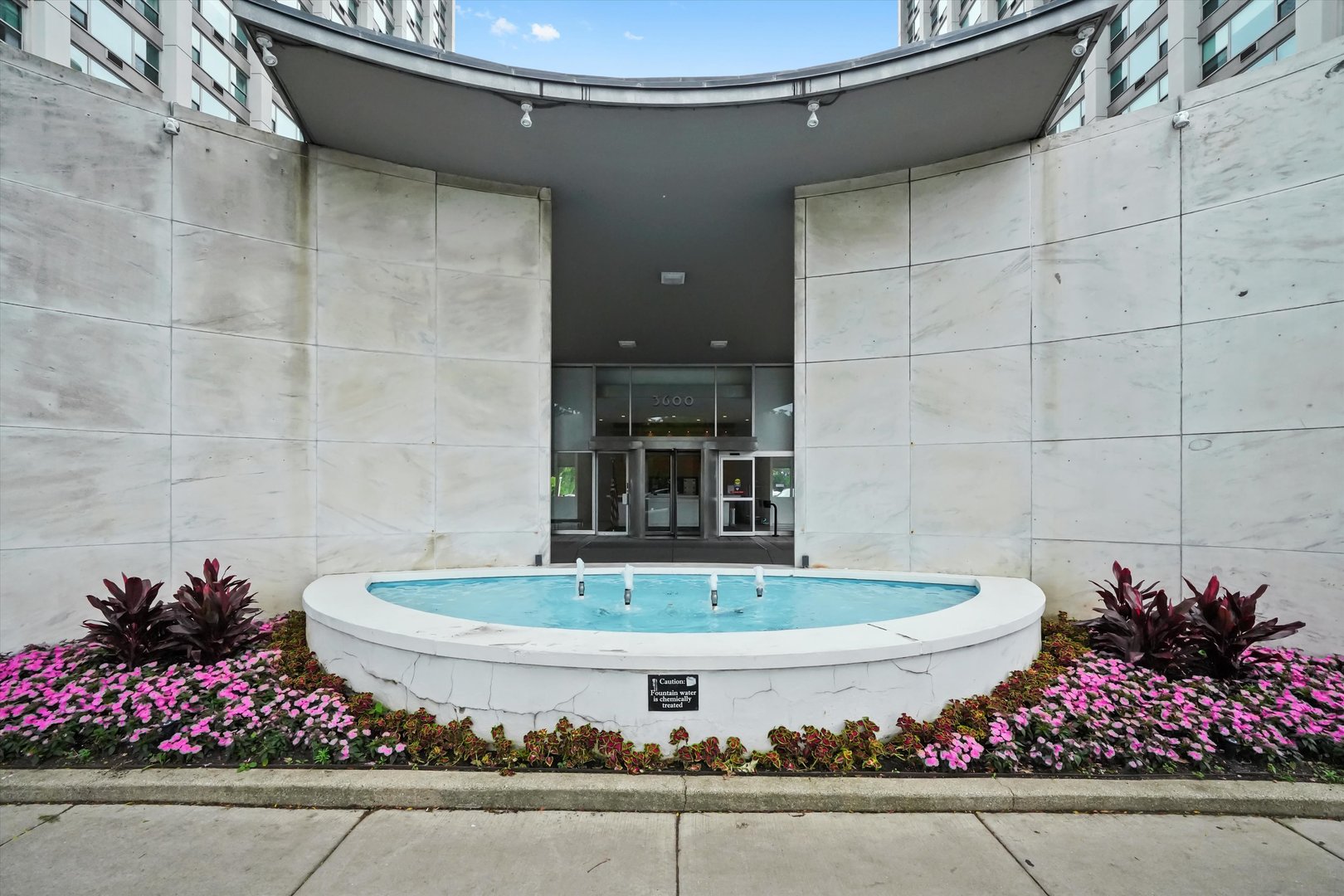 3600 N Lake Shore Drive 1814