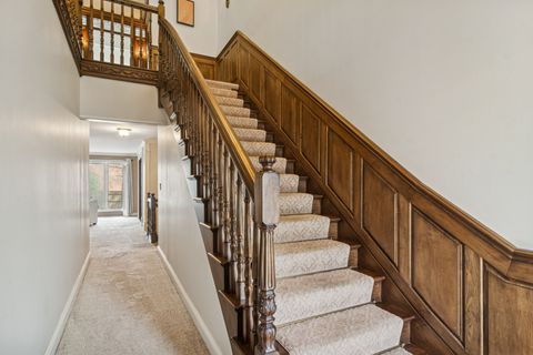 Tiny photo for 1653 N Belmont Court, Arlington Heights, IL 60004 (MLS # 12521185)