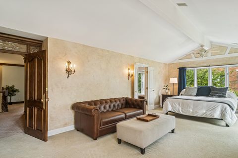 Tiny photo for 1653 N Belmont Court, Arlington Heights, IL 60004 (MLS # 12521185)