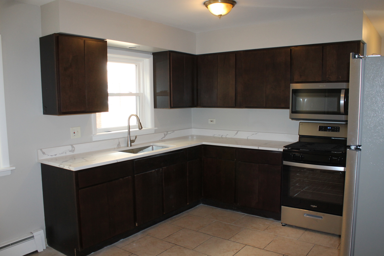 3229 Commercial Avenue, South Chicago Heights, IL, 60411 3 3229 Commercial Avenue