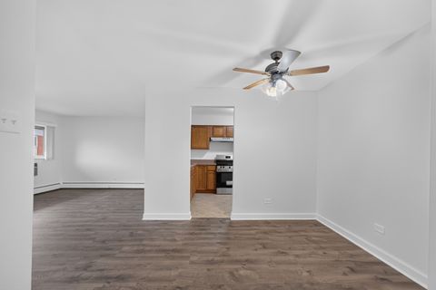 Tiny photo for 703 Fullerton Avenue #207, Glendale Heights, IL 60139 (MLS # 12690943)
