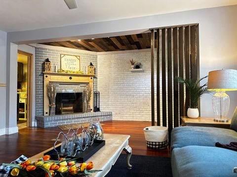 Tiny photo for 327 Tulsa Avenue, Carpentersville, IL 60110 (MLS # 12514021)