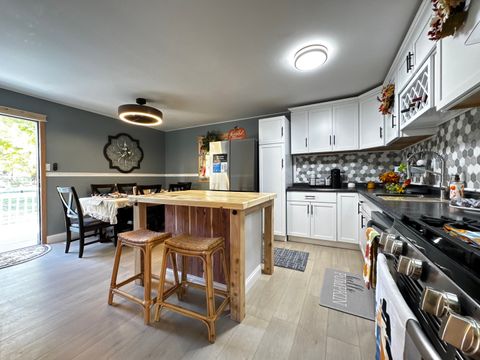 Tiny photo for 327 Tulsa Avenue, Carpentersville, IL 60110 (MLS # 12514021)