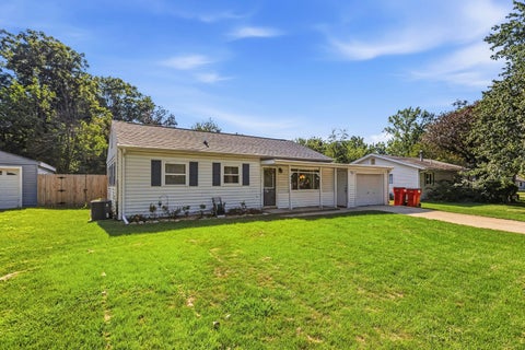 Tiny photo for 1406 Glendale Drive, Champaign, IL 61821 (MLS # 12705745)