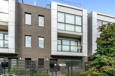 1749 N Winnebago Avenue Chicago IL 60647