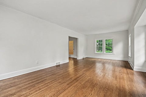 Tiny photo for 895 S Greenwood Avenue, Kankakee, IL 60901 (MLS # 12770051)