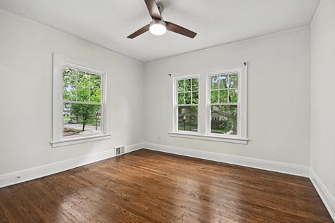 Tiny photo for 895 S Greenwood Avenue, Kankakee, IL 60901 (MLS # 12770051)