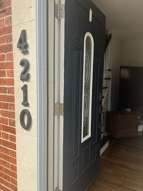 Tiny photo for 4210 Maple Avenue, Brookfield, IL 60513 (MLS # 12497431)