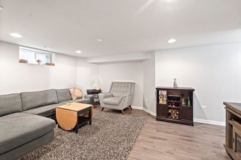 Tiny photo for 4210 Maple Avenue, Brookfield, IL 60513 (MLS # 12497431)