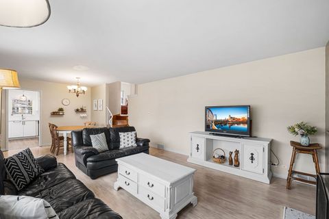 Tiny photo for 331 Romona Road, Wilmette, IL 60091 (MLS # 12585873)