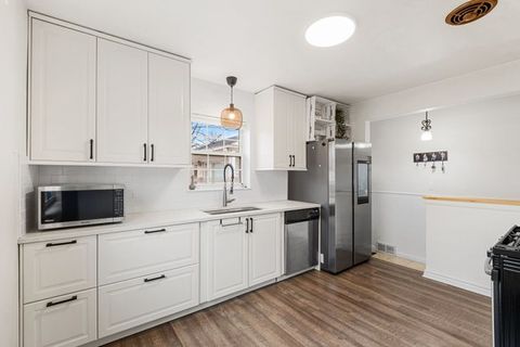 Tiny photo for 331 Romona Road, Wilmette, IL 60091 (MLS # 12585873)