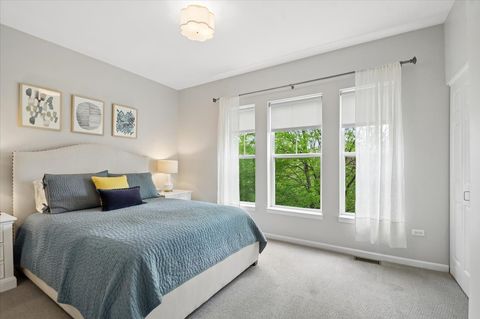 Tiny photo for 527 Grove Lane, Forest Park, IL 60130 (MLS # 12630299)