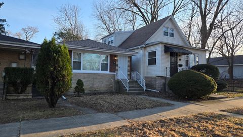 Tiny photo for 237 W 117th Street, Chicago, IL 60628 (MLS # 12620862)