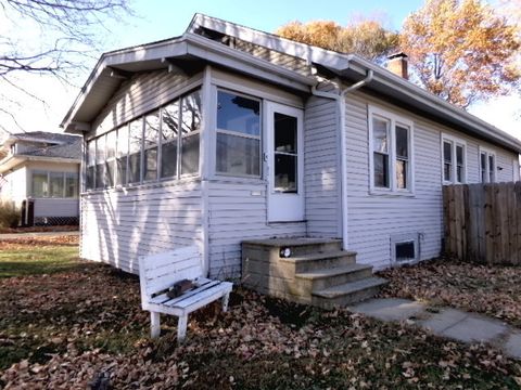 Tiny photo for 701 W South Street, Clinton, IL 61727 (MLS # 12516935)