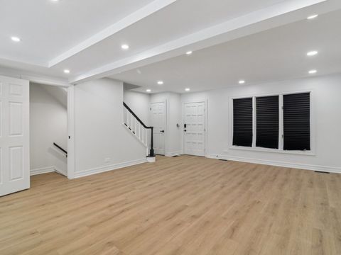 Tiny photo for 325 Colony Green Drive, Bloomingdale, IL 60108 (MLS # 12548197)