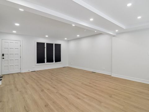 Tiny photo for 325 Colony Green Drive, Bloomingdale, IL 60108 (MLS # 12548197)