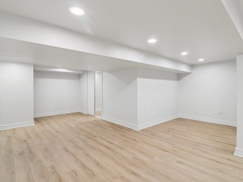 Tiny photo for 325 Colony Green Drive, Bloomingdale, IL 60108 (MLS # 12548197)