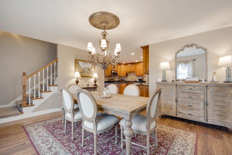 Tiny photo for 23w531 W Walnut Street, Roselle, IL 60172 (MLS # 12607378)