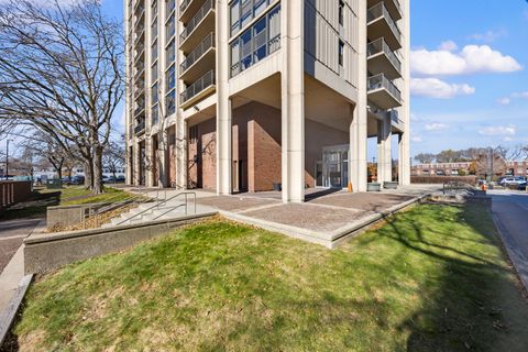 Tiny photo for 2901 S Michigan Avenue #908, Chicago, IL 60616 (MLS # 12516824)