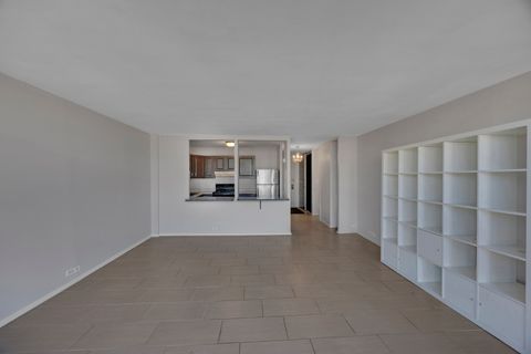 Tiny photo for 2901 S Michigan Avenue #908, Chicago, IL 60616 (MLS # 12516824)