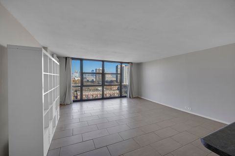 Tiny photo for 2901 S Michigan Avenue #908, Chicago, IL 60616 (MLS # 12516824)