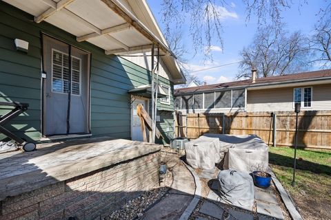 Tiny photo for 716 Morton Avenue, Kewanee, IL 61443 (MLS # 12589255)