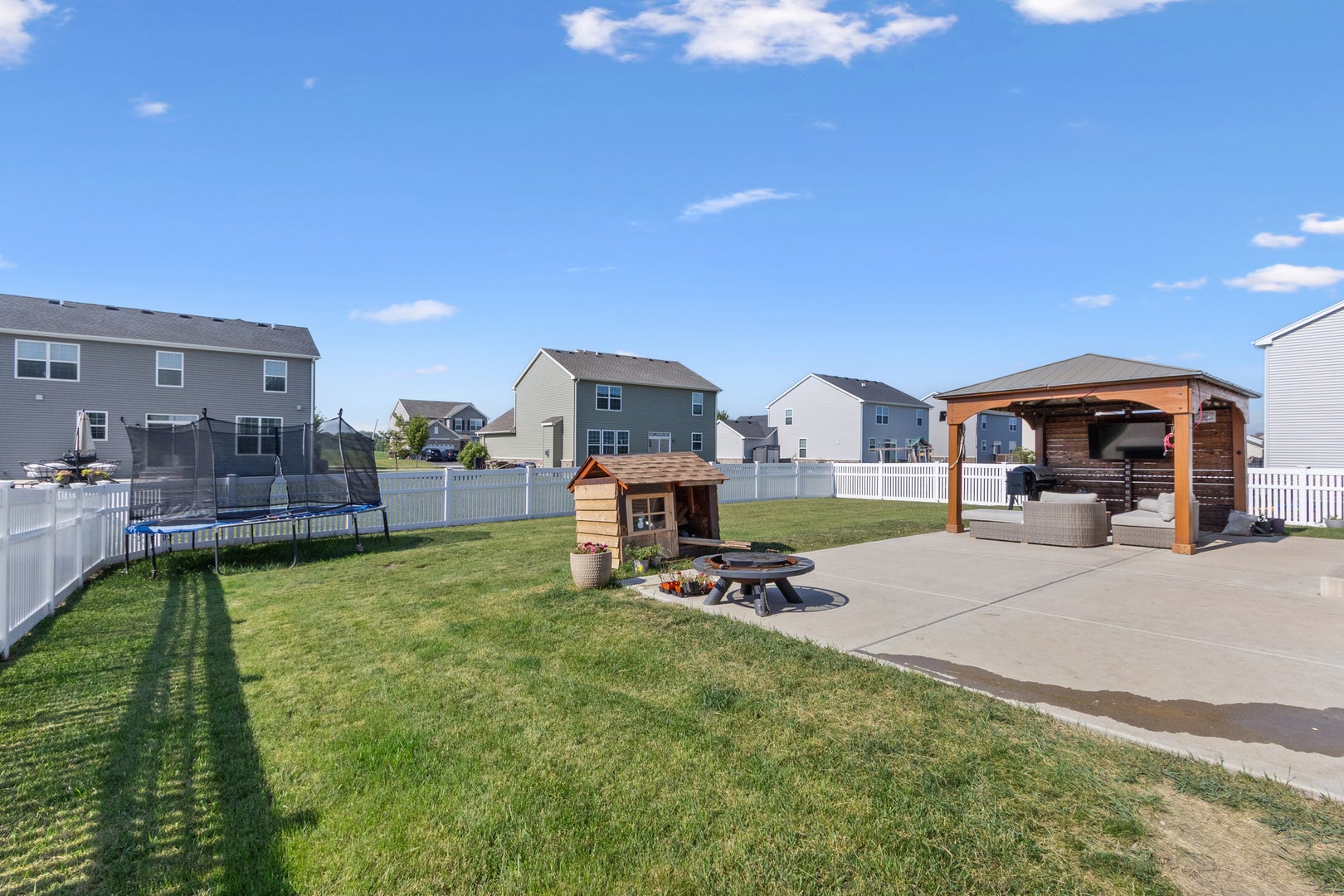 14941 W Groebe Drive