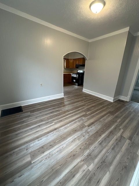 Tiny photo for 403 Willard Avenue, Bloomington, IL 61701 (MLS # 12497010)