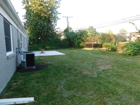 Tiny photo for 212 N Pinecrest Road, Bolingbrook, IL 60440 (MLS # 12752256)