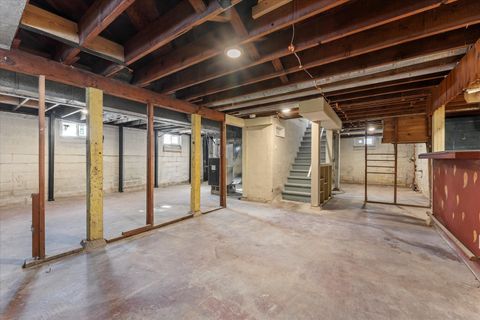 Tiny photo for 1407 W Clark Street, Champaign, IL 61821 (MLS # 12514956)