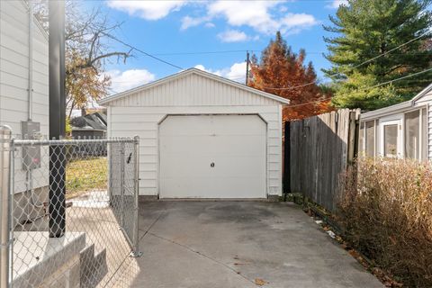 Tiny photo for 1407 W Clark Street, Champaign, IL 61821 (MLS # 12514956)