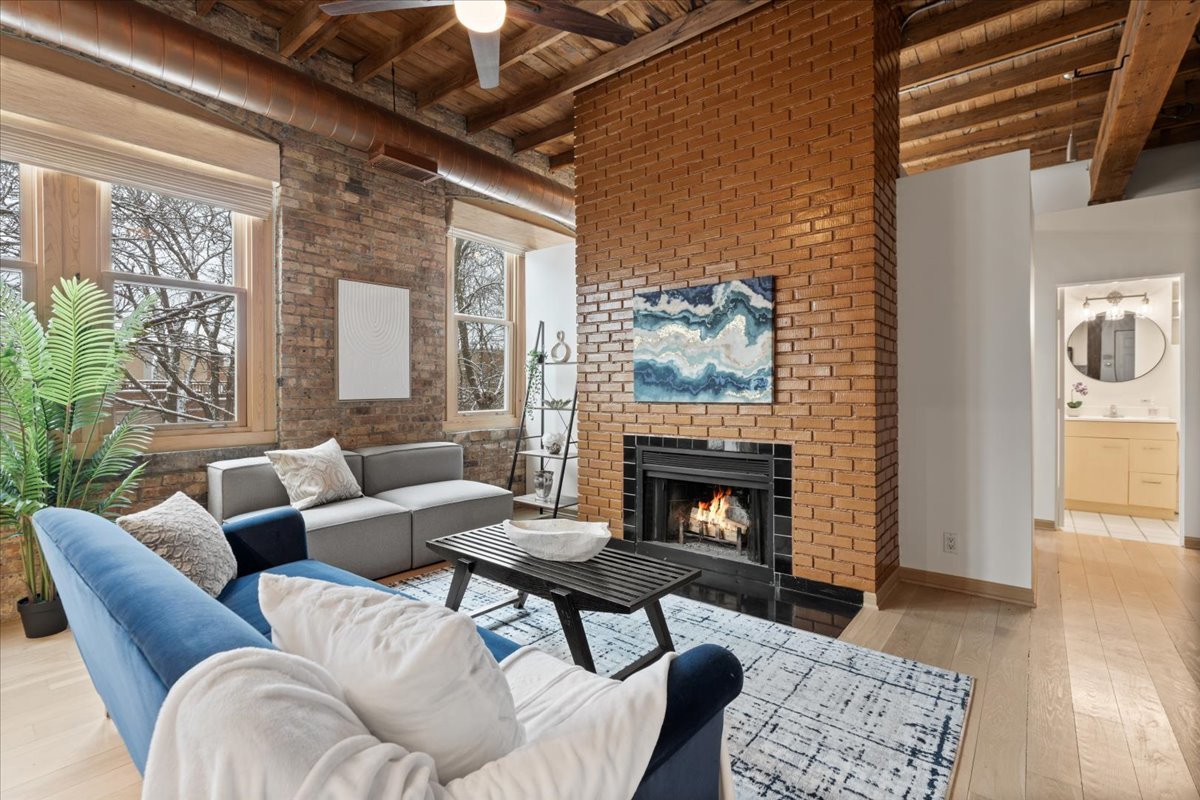 2510 N Wayne Avenue 308