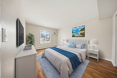 Tiny photo for 291 Gregory Street #6, Aurora, IL 60504 (MLS # 12505484)