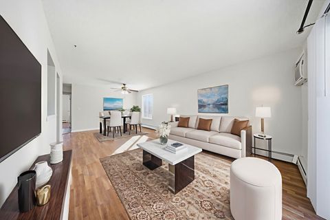 Tiny photo for 291 Gregory Street #6, Aurora, IL 60504 (MLS # 12505484)