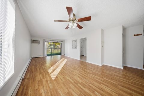 Tiny photo for 291 Gregory Street #6, Aurora, IL 60504 (MLS # 12505484)