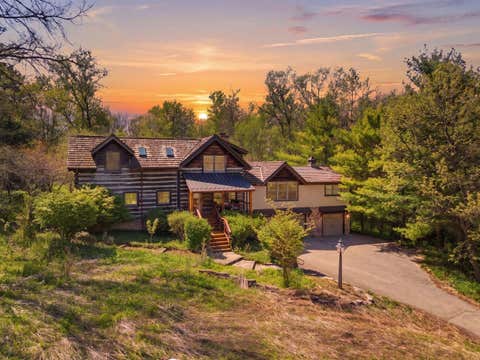Tiny photo for 62 E Surrey Lane, Barrington Hills, IL 60010 (MLS # 12637748)