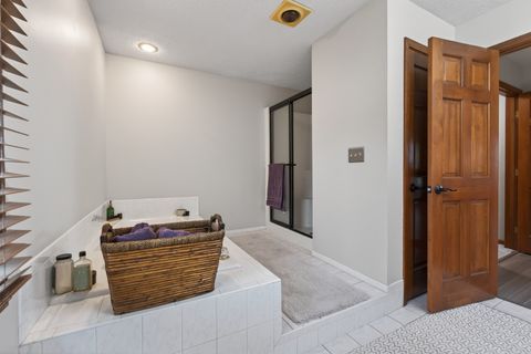 Tiny photo for 1005 Asbury Farms CC Court, Normal, IL 61761 (MLS # 12628272)